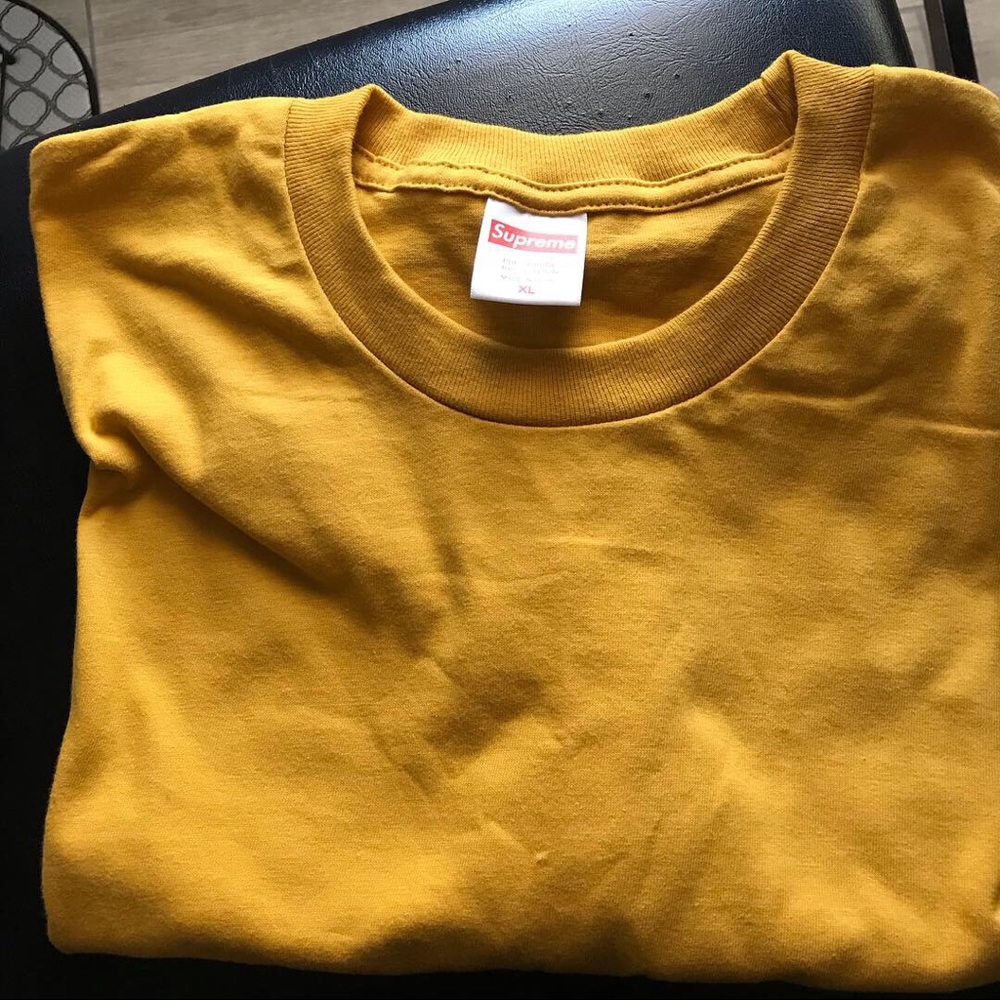 Supreme Blank Mustard Yellow Size Men’s XL